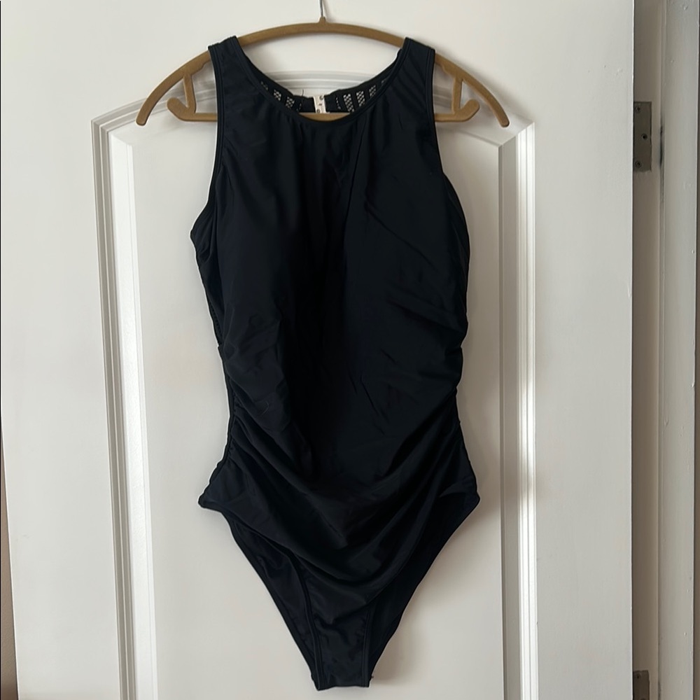 Cupshe NWT Black One-Piece Swimsuit with High-Cut Leg and Ruching XLT